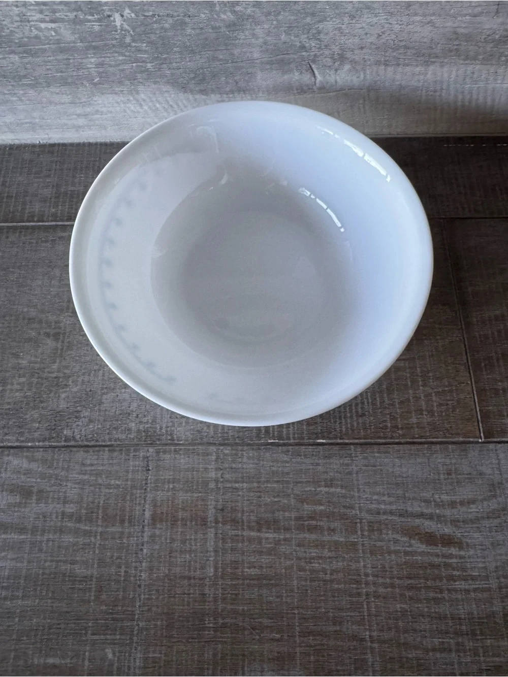 Vintage Corelle Blue Garland Snow1970’s serving bowl 10”X3”